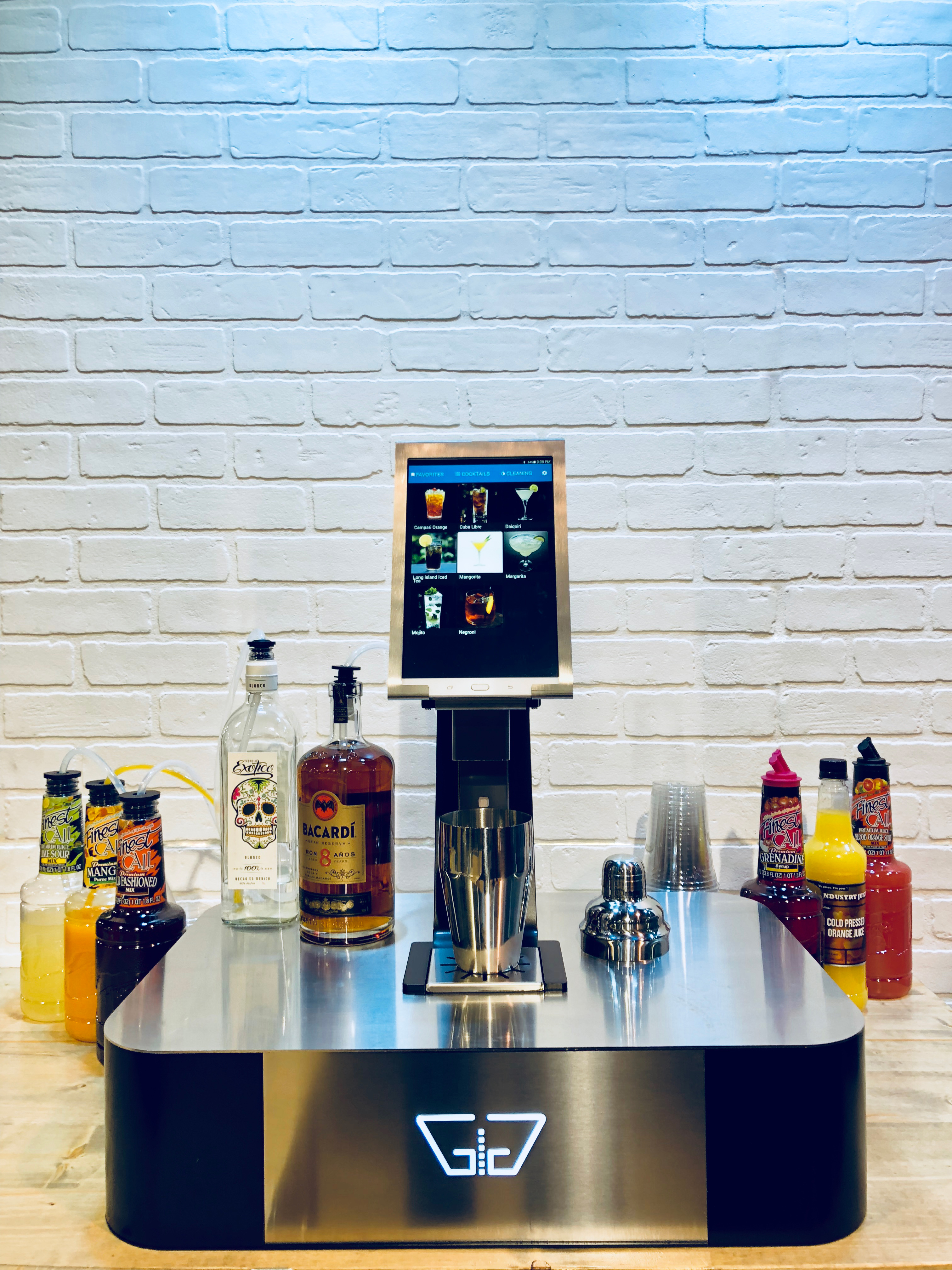 Machine à cocktail automatique (Cocktail GIG 15 Pro) - Un Produit OENOPRO 